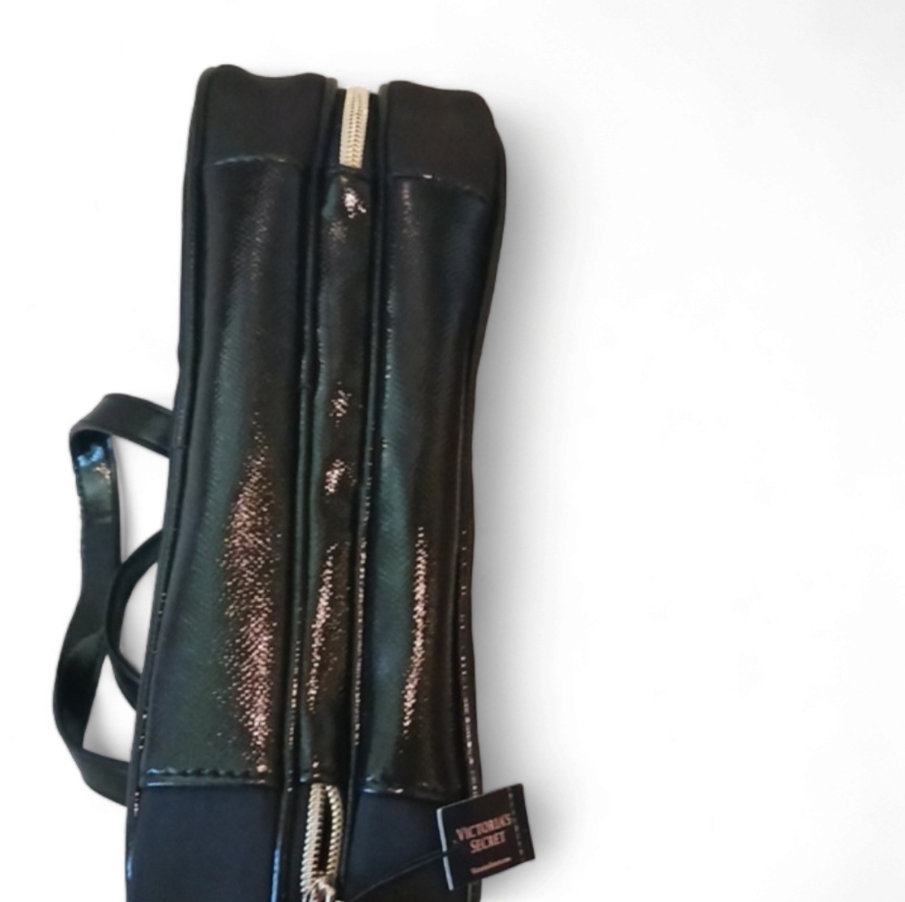 Victoria's Secret travel toiletry bag - Picture 5 of 5